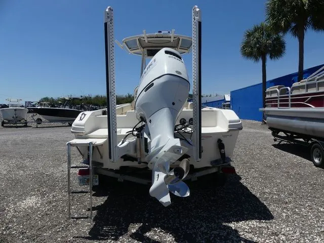 Slide: The Image of Carolina 23 Ultra Elite 2021 - 5