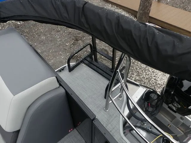 Slide: The Image of Lowe LS 210 WT 2026 - 22