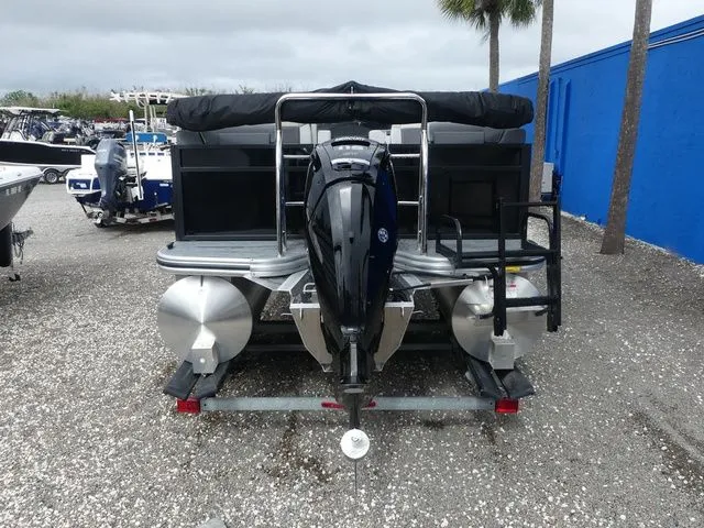 Slide: The Image of Lowe LS 210 WT 2026 - 5