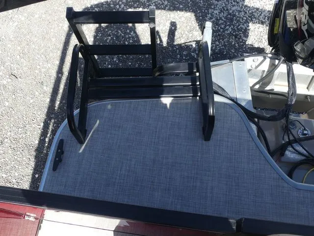 Slide: The Image of Lowe LS 190 2026 - 20