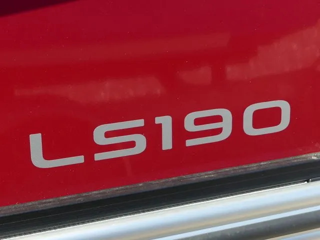 Slide: The Image of Lowe LS 190 2026 - 8