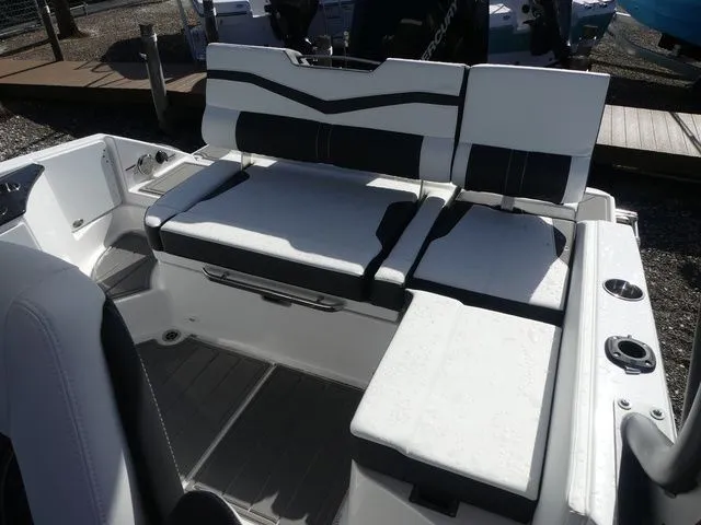 Slide: The Image of Monterey Elite 25 OB 2026 - 32