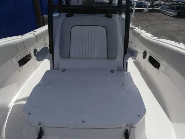 Slide: The Image of Interior view of 2023 Sea Fox 268 Commander boat. - 17