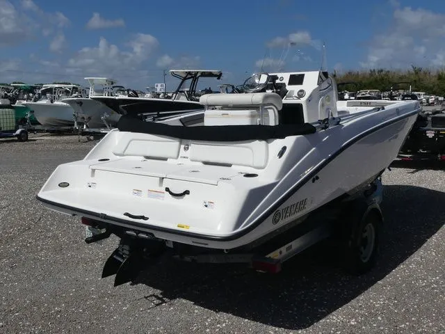 Slide: The Image of Yamaha 190 FSH 2019 - 4