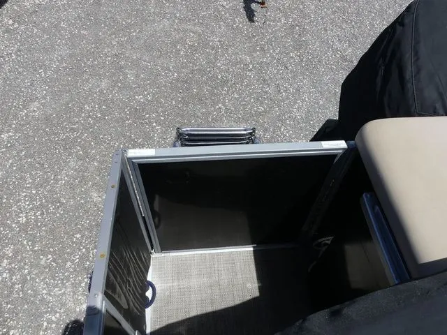 Slide: The Image of Bentley Pontoons 240 Bentley Cruise 2020 - 11