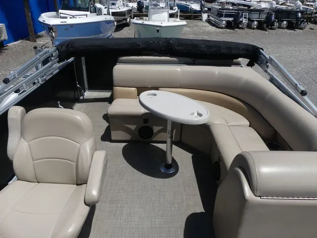 Slide: The Image of Bentley Pontoons 240 Bentley Cruise 2020 - 9