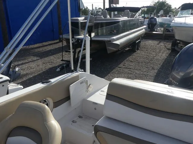 Slide: The Image of Starcraft 231 E OB 2018 - 16