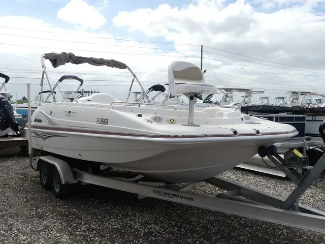 Slide: The Image of Hurricane GS202 2004 - 3