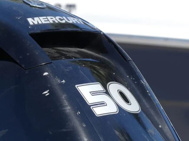 Slide: The Image of Tracker Bass Tracker Classic XL 2021 - 11