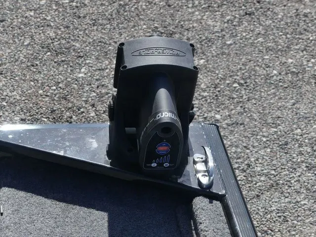 Slide: The Image of Tracker Bass Tracker Classic XL 2021 - 17