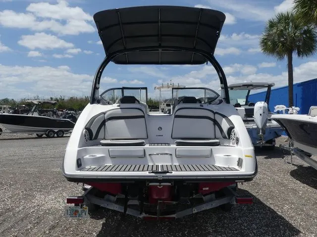 Slide: The Image of Yamaha 242 Limited S 2017 - 5