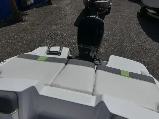 Slide: The Image of Tahoe T18 2022 - 14