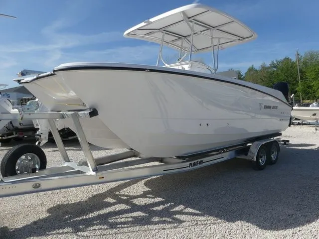 Slide: The Image of Twin Vee 240 STX 2026 - 3