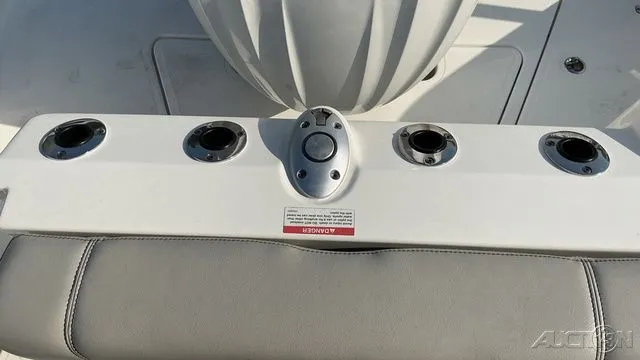 Slide: The Image of Pursuit S 248 Sport 2024 - 15