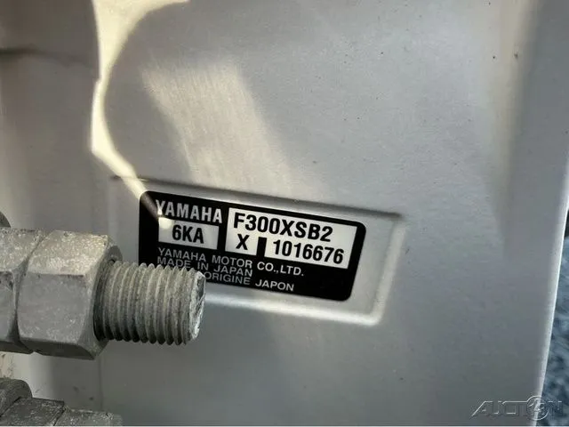 Slide: The Image of Pursuit S 248 Sport 2024 - 25