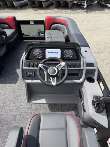 Slide: The Image of Godfrey Sweetwater 2286 SFL - Suzuki 250 SS 2026 - 13