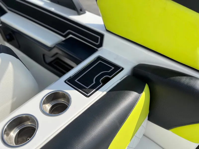 Slide: The Image of Interior of 2023 Tigé Z3 featuring modern seats and cup holders. - 38