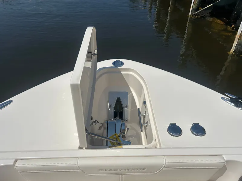Slide: The Image of Grady-White 281 Coastal Explorer 2026 - 35