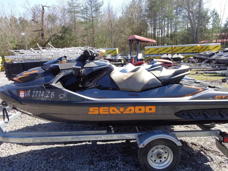 The Image of Sea-Doo GTX 170 IBR 2023 - undefined