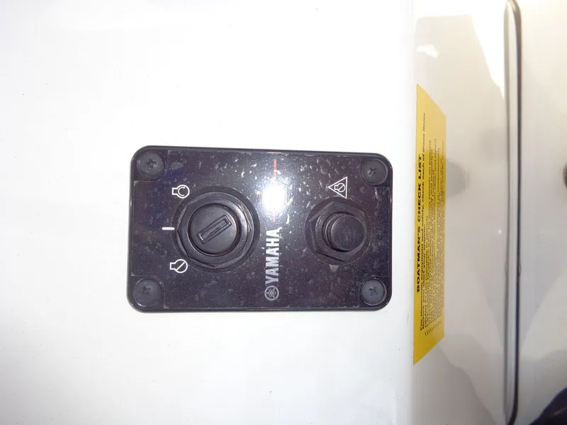 Slide: The Image of Yamaha ignition switch on Key West 189 FS boat, 2023 model. - 20