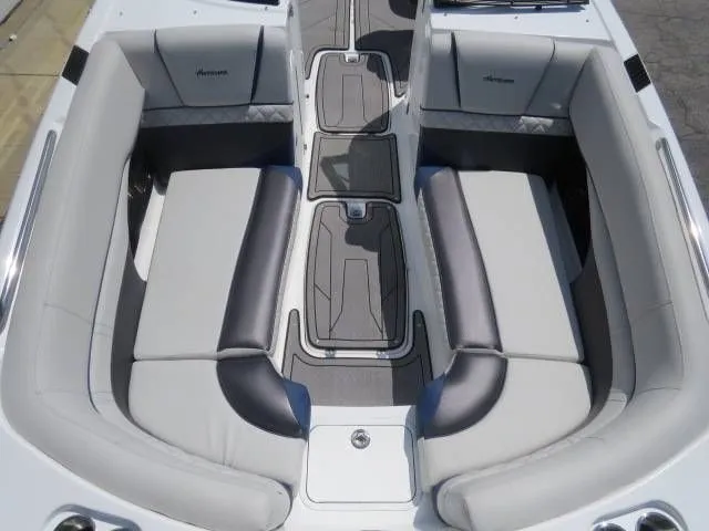 Slide: The Image of Hurricane SunDeck 2410 OB 2022 - 15