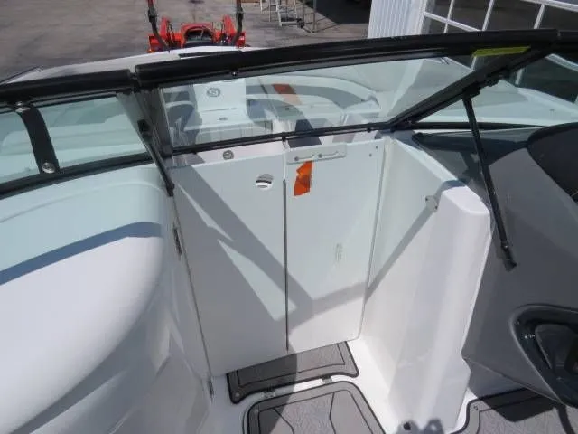 Slide: The Image of Hurricane SunDeck 2410 OB 2022 - 23