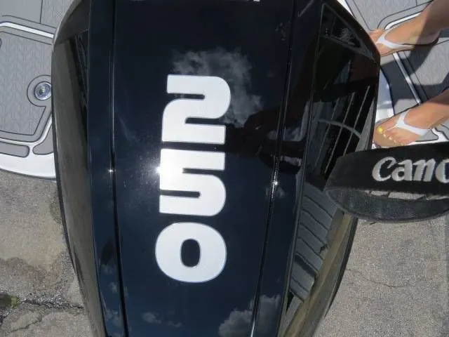 Slide: The Image of Hurricane SunDeck 2410 OB 2022 - 27