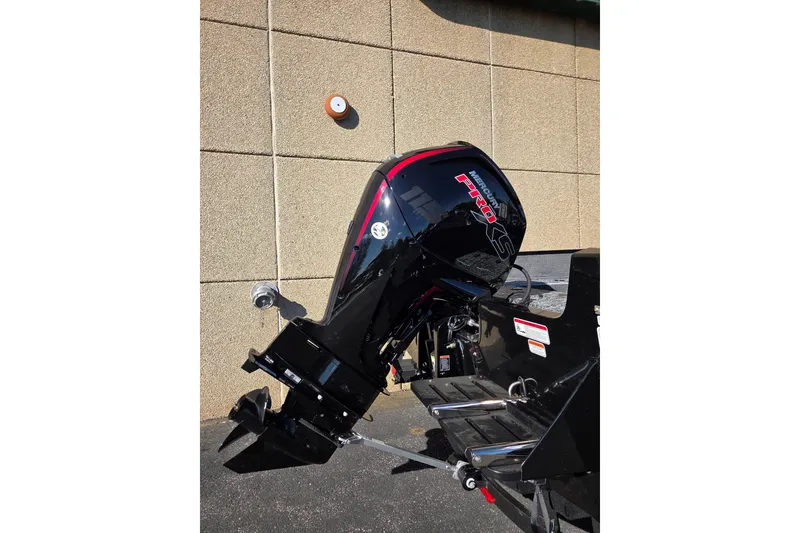 Slide: The Image of 2026 Tracker Pro Guide V-175 WT with Mercury Pro XS outboard motor. - 3