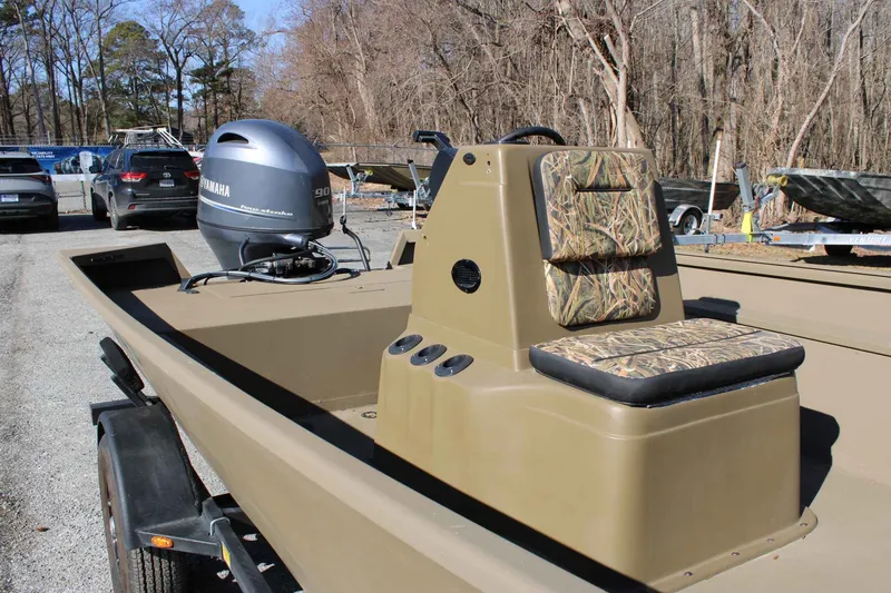 Slide: The Image of G3 Gator Tough 18 CC 2026 - 15