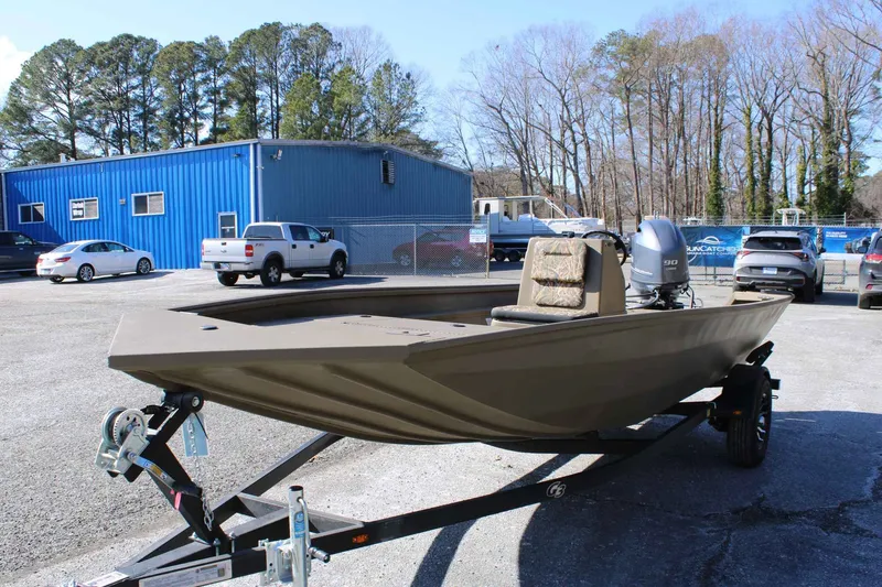Slide: The Image of G3 Gator Tough 18 CC 2026 - 4