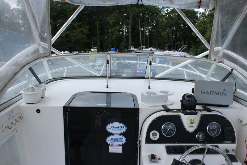 Slide: The Image of Angler 220 Walkaround 2005 - 14