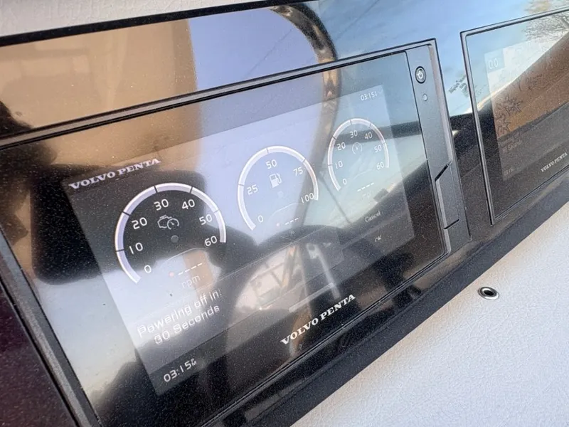 Slide: The Image of Regal LS6 2020 - 17