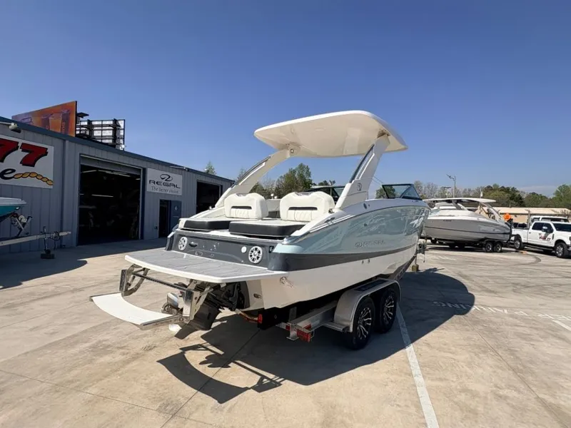 Slide: The Image of Regal LS6 2020 - 7