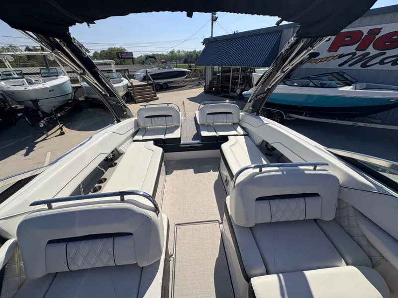 Slide: The Image of Regal LS6 2020 - 12