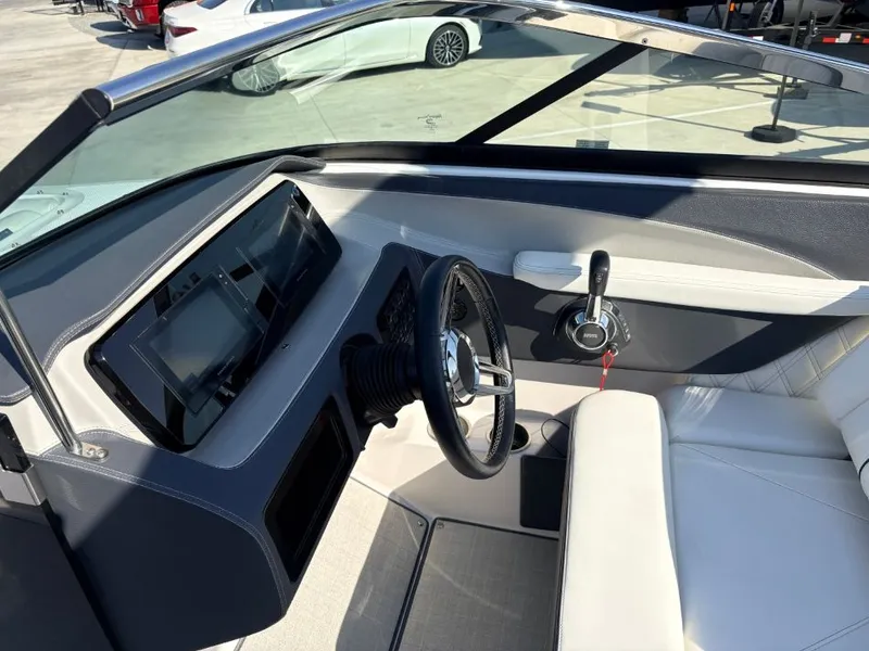 Slide: The Image of Regal LS6 2020 - 14