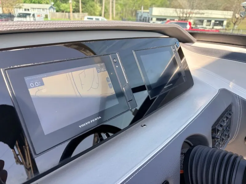 Slide: The Image of Regal LS6 2020 - 16