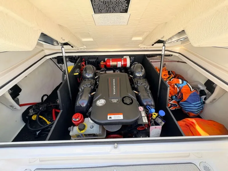 Slide: The Image of Regal LS6 2020 - 24