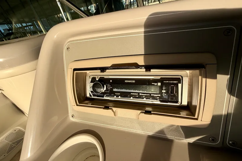 Slide: The Image of Kenwood stereo system in 2000 Formula 280 Bowrider boat dashboard. - 19