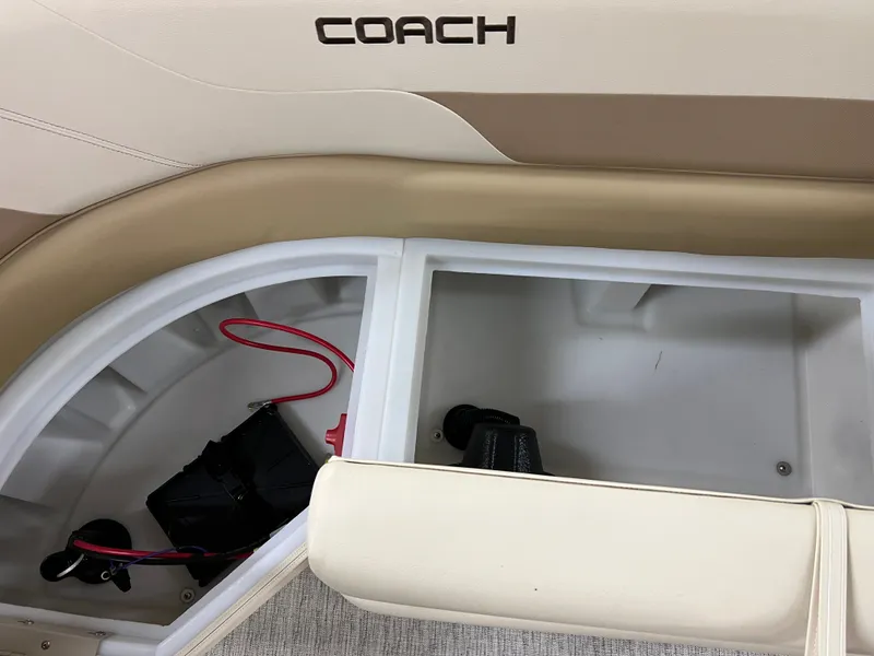 Slide: The Image of Coach Pontoons 243 RFC 3-SERIES TRITOON 2022 - 22