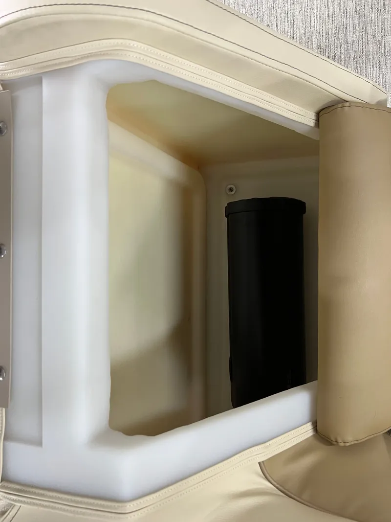 Slide: The Image of Coach Pontoons 243 RFC 3-SERIES TRITOON 2022 - 23