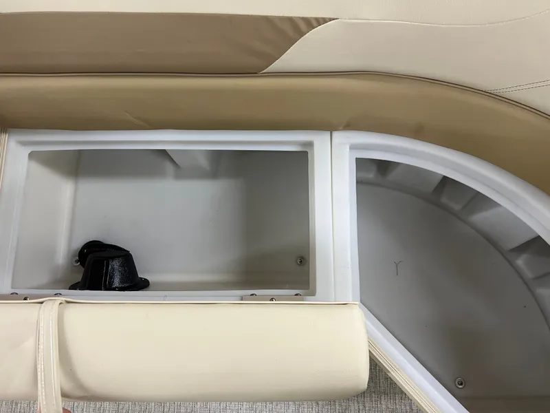 Slide: The Image of Coach Pontoons 243 RFC 3-SERIES TRITOON 2022 - 24