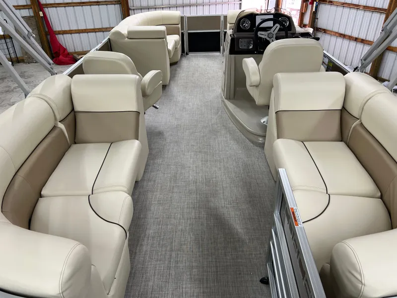 Slide: The Image of Coach Pontoons 221 RFC 1-SERIES SPORTTOON 2022 - 20