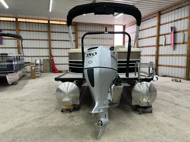 Slide: The Image of Coach Pontoons 221 RFC 1-SERIES SPORTTOON 2022 - 3