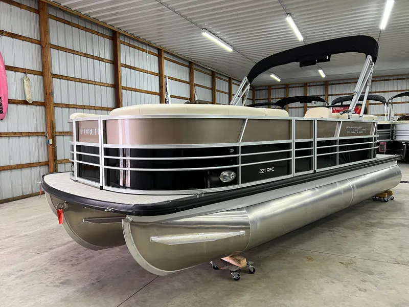 Slide: The Image of Coach Pontoons 221 RFC 1-SERIES SPORTTOON 2022 - 6