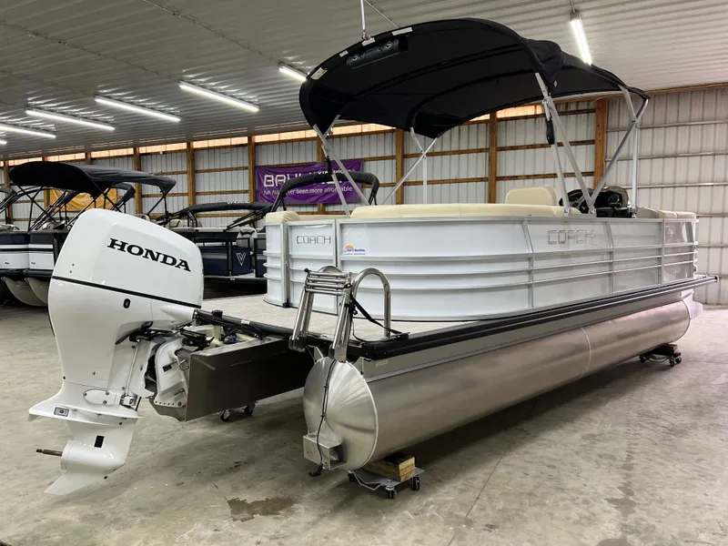 Slide: The Image of Coach Pontoons 221 RFC 1-SERIES SPORTTOON 2022 - 2