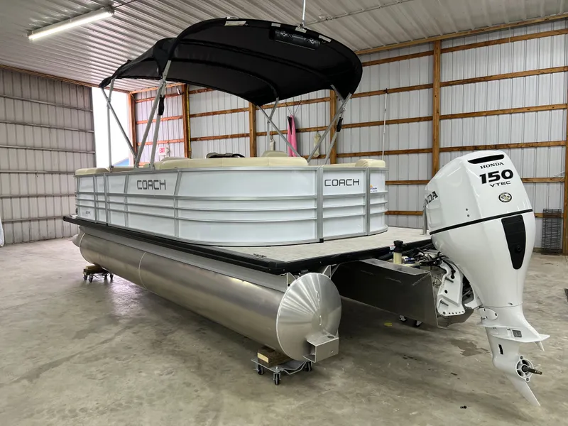 Slide: The Image of Coach Pontoons 221 RFC 1-SERIES SPORTTOON 2022 - 4