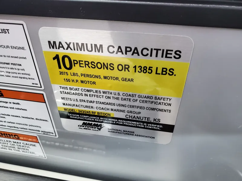 Slide: The Image of Coach Pontoons 243 RFC 3-SERIES 2022 - 30