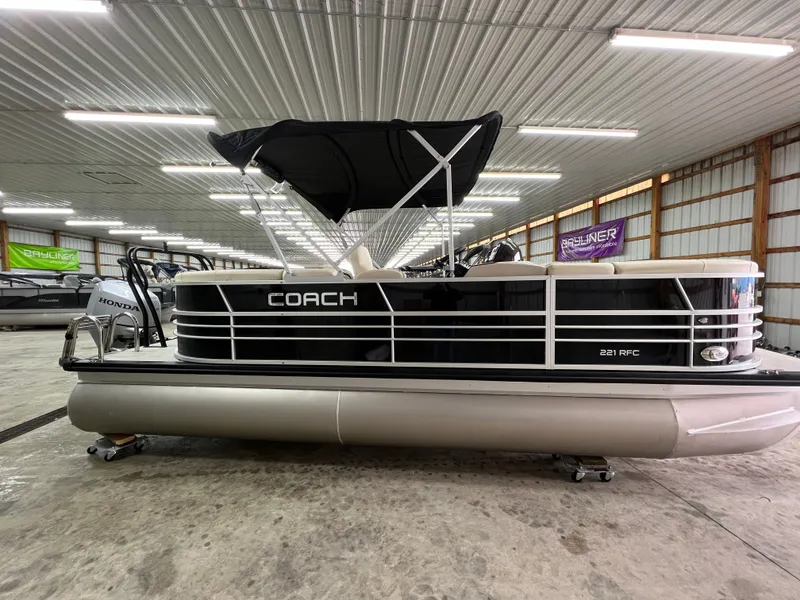Slide: The Image of Coach Pontoons 221 RFC 1-SERIES SPORTTOON 2022 - 3