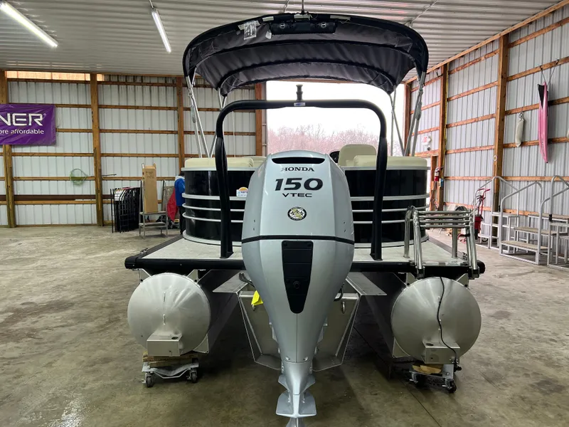 Slide: The Image of Coach Pontoons 221 RFC 1-SERIES SPORTTOON 2022 - 5