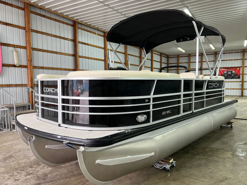Slide: The Image of Coach Pontoons 221 RFC 1-SERIES SPORTTOON 2022 - 8